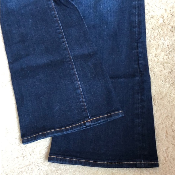 NWOT Gap Perfect Boot jeans - Picture 4 of 5